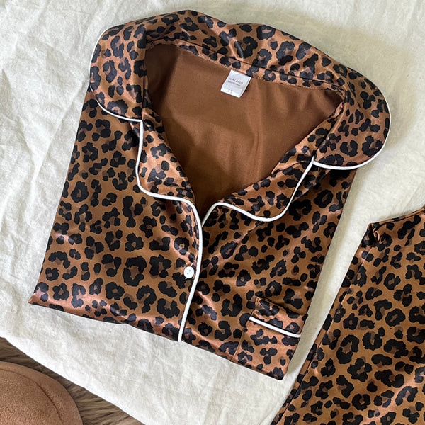 PIJAMAS AURA SATEN SET COMPLETO